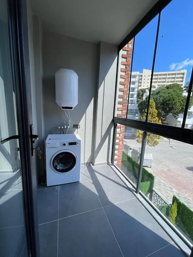 Lotus Apart Apartamento Kusadası